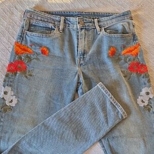 RARE Levi’s Embroidered Floral Poppy Jeans - Straight Leg - Size 29 - BoHo Luxur